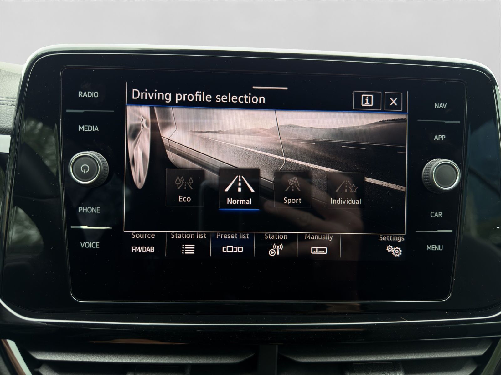 Volkswagen T-Roc - Bild 16