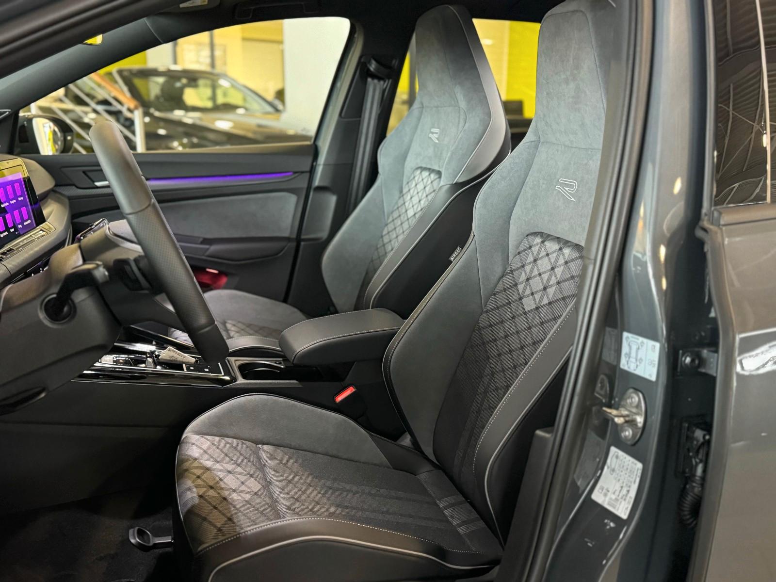 Volkswagen Golf VIII Lim. R-Line*HUD*Pano.*Ambiente*Kamera*, миниатюра 11