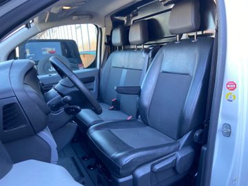 Opel Vivaro - 9
