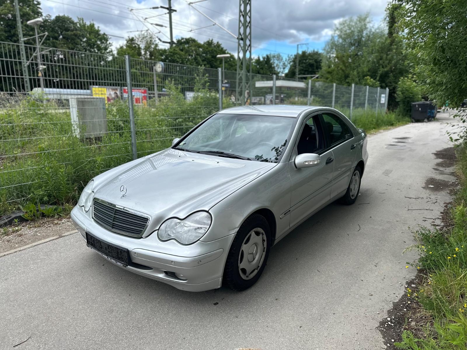 Mercedes-Benz C 200 C Limousine C 200 Kompressor