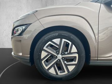 Hyundai Kona Elektro Kam.+LED+Navi+SHZ+ACC+LM+PDC+SpurH