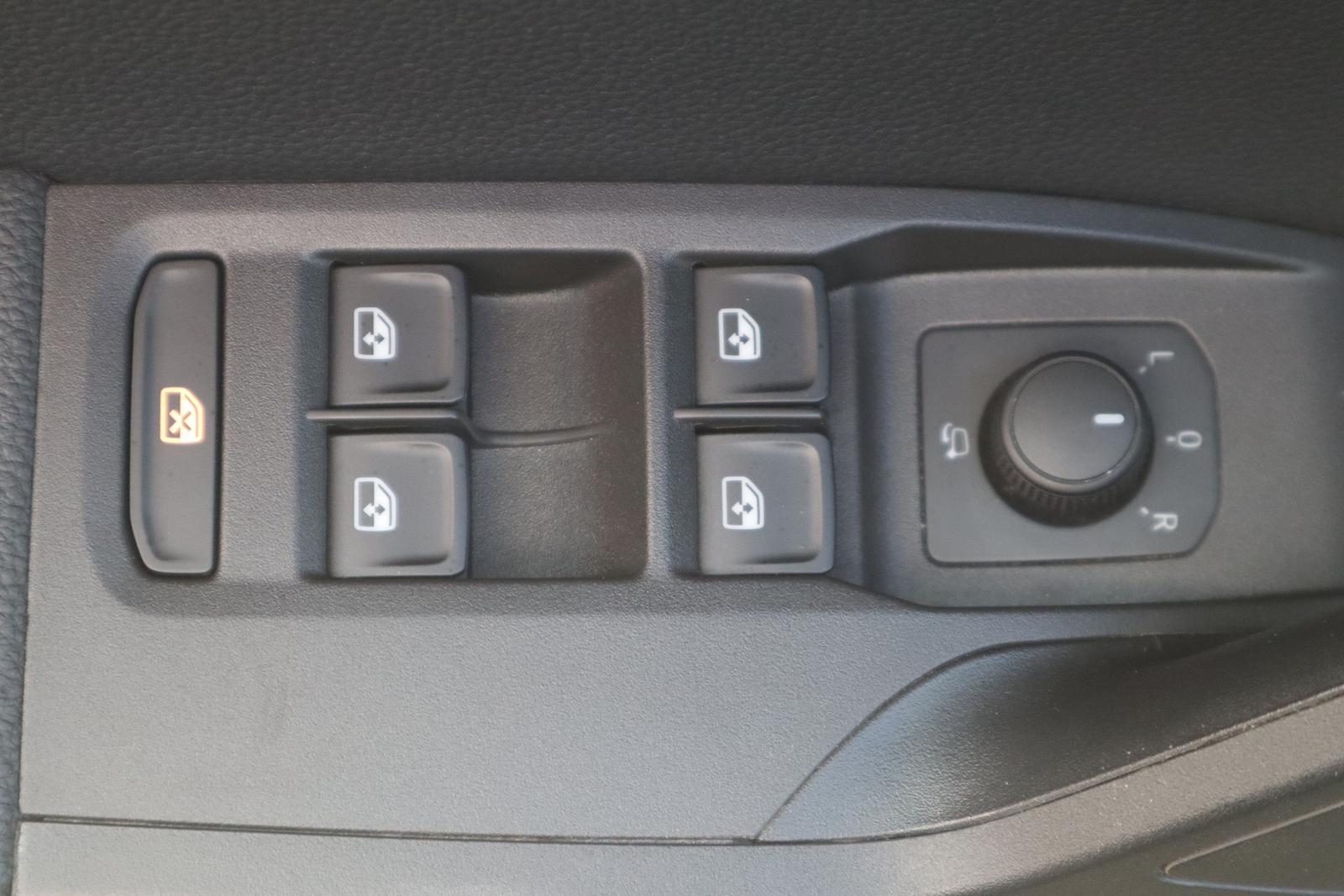 SEAT Ibiza 1.0 TSI Xcellence LED Navi ACC Kamera DAB, миниатюра 20