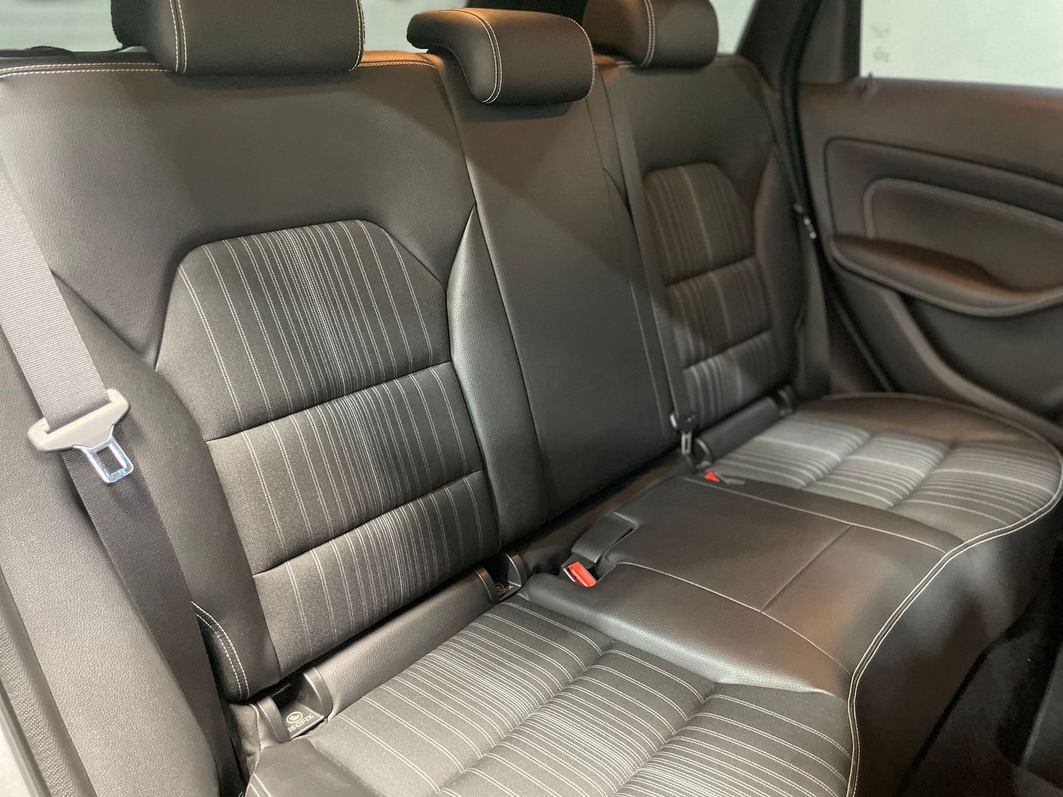 Fahrzeugabbildung Mercedes-Benz B 180 Sport #Bi-Xen#Tempomat#PDC#Klima#Navi