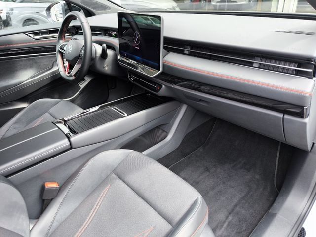 Fahrzeugabbildung Volkswagen ID.7 GTX 4M 86 kWh WERKSG 2030+NAVI+SHZ+ACC+360+