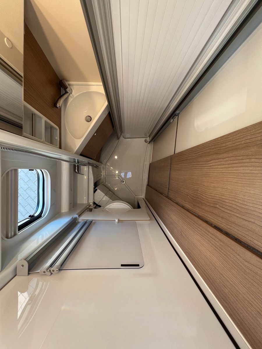 Fahrzeugabbildung Malibu Van diversity GT skyview 640 LE K
