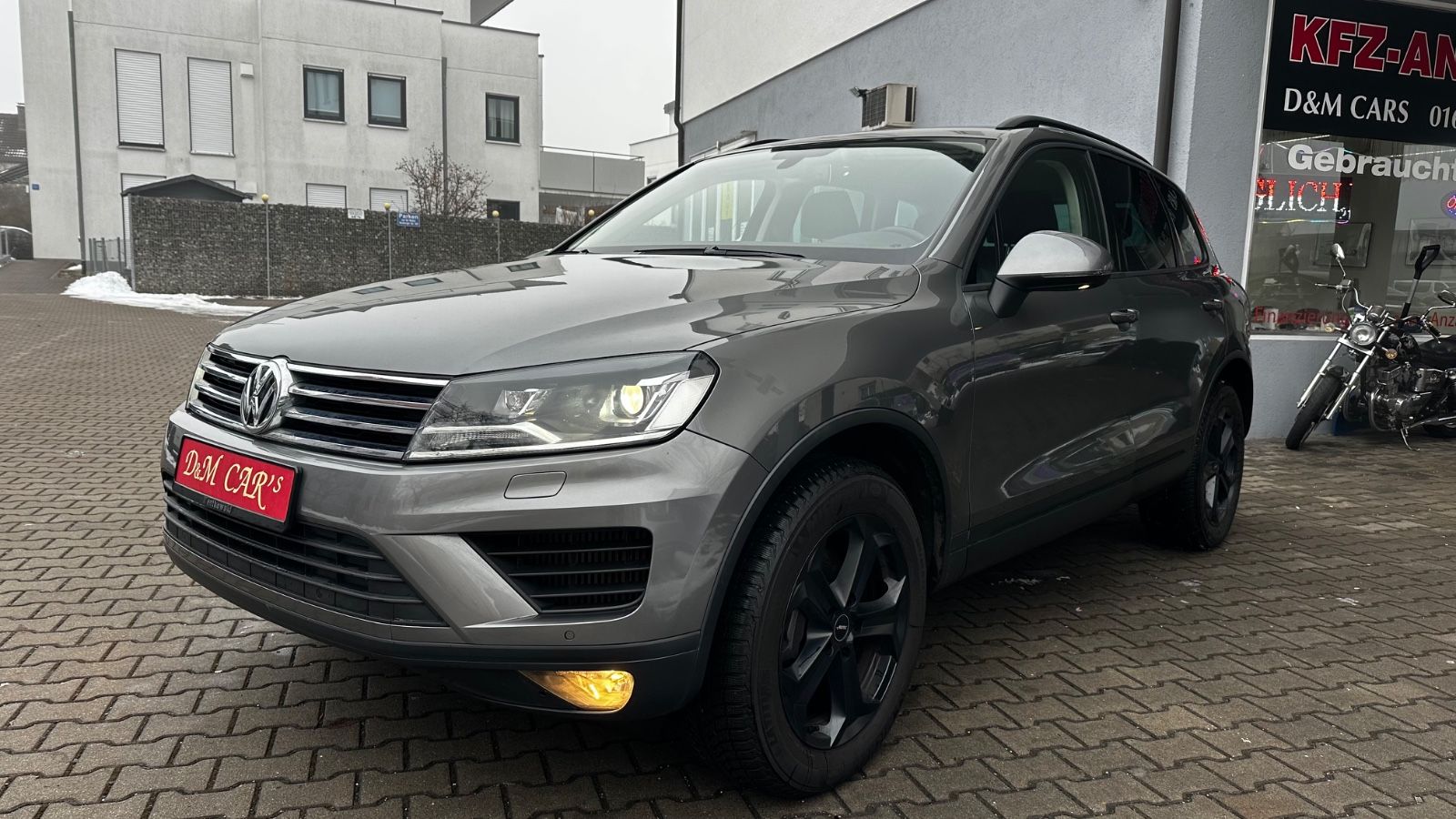 VW Touareg 3.0 V6 TDI SCR 150kW Tiptr Exclusive...