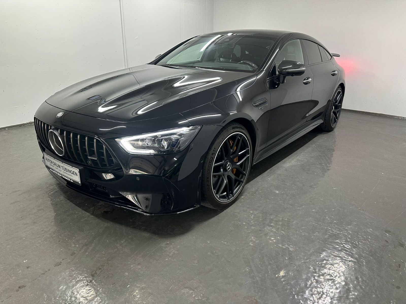 Fahrzeugabbildung Mercedes-Benz GT 63  S E Performance *PANO*AERODYNAMIK*CARBON*