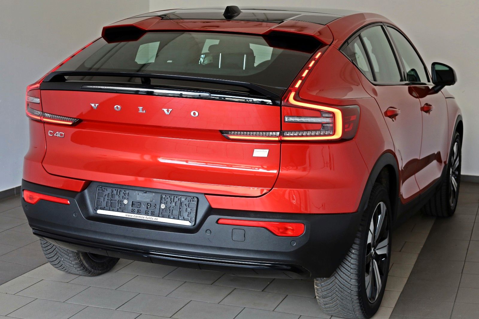 Fahrzeugabbildung Volvo C40 Core Recharge,Navi,LED,SH,Kamera,Panorama