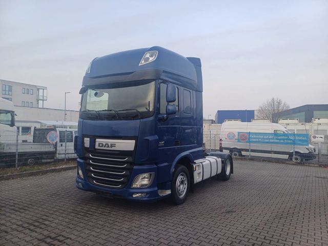 DAF XF 460 FT E6 SuperSpaceCab Klima Retarder 2Tanks