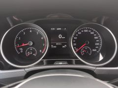 VW Touran 1.5 DSG TSI ACT 7Sitze ACC 3ZonenKlima