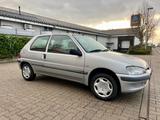 Peugeot 106 Filou*AUS-ERSTBESITZ*GEPFLEGT*8-FACH-BEREIFT - Peugeot 106: 3 Türen