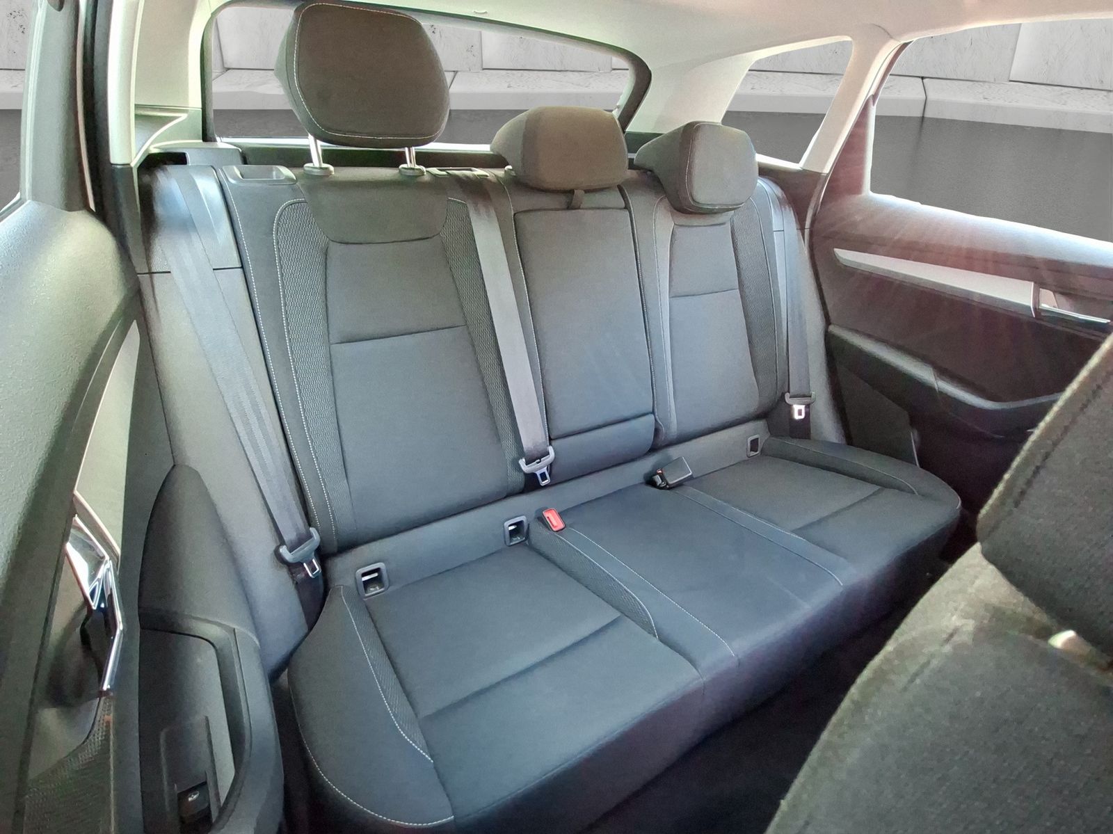 Fahrzeugabbildung SKODA Karoq 1.5L DSG*ACC*Smartlink*LED*DAB*ViCo**