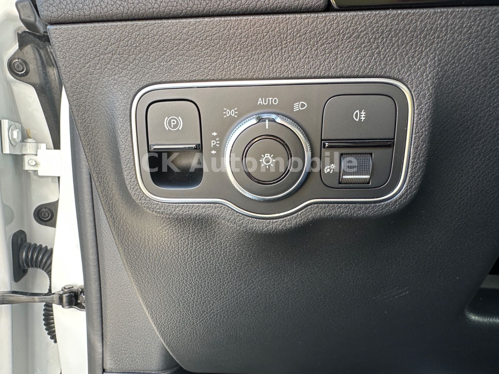 Fahrzeugabbildung Mercedes-Benz B 220 Progressive/Automatik/Navi/LED/Kamera