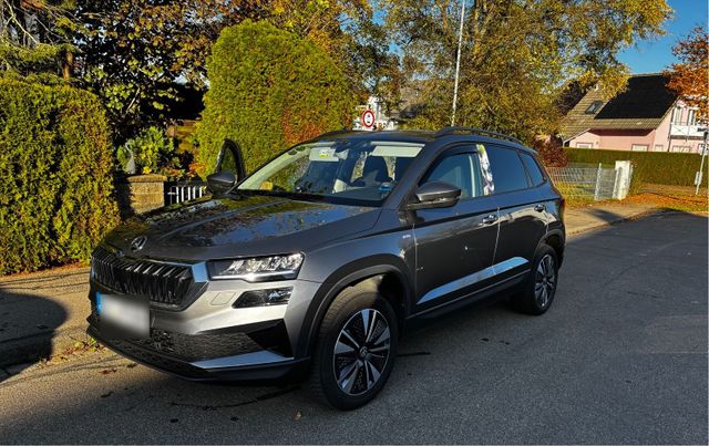 Skoda - Karoq 1.0 TSI Tour