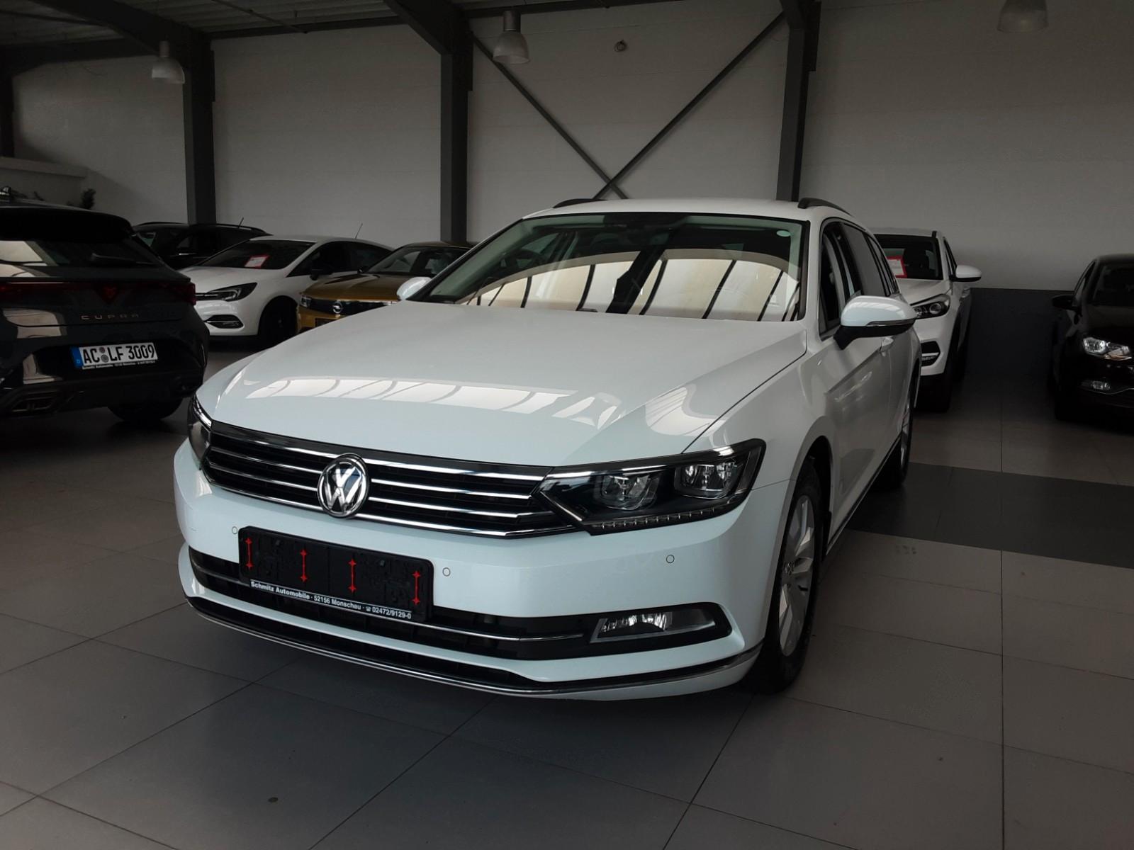 Volkswagen Passat Comfortline 190PS DSG AHK ACC Ergo