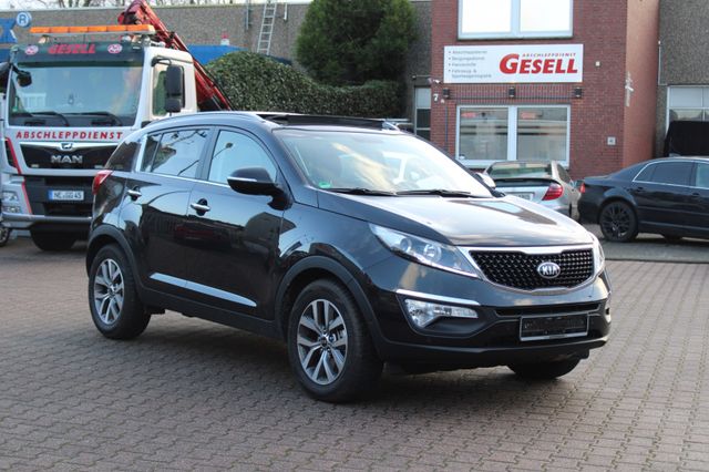 Kia Sportage 1.6 Leder Navi Kamera erst 3000KM 1.Hd