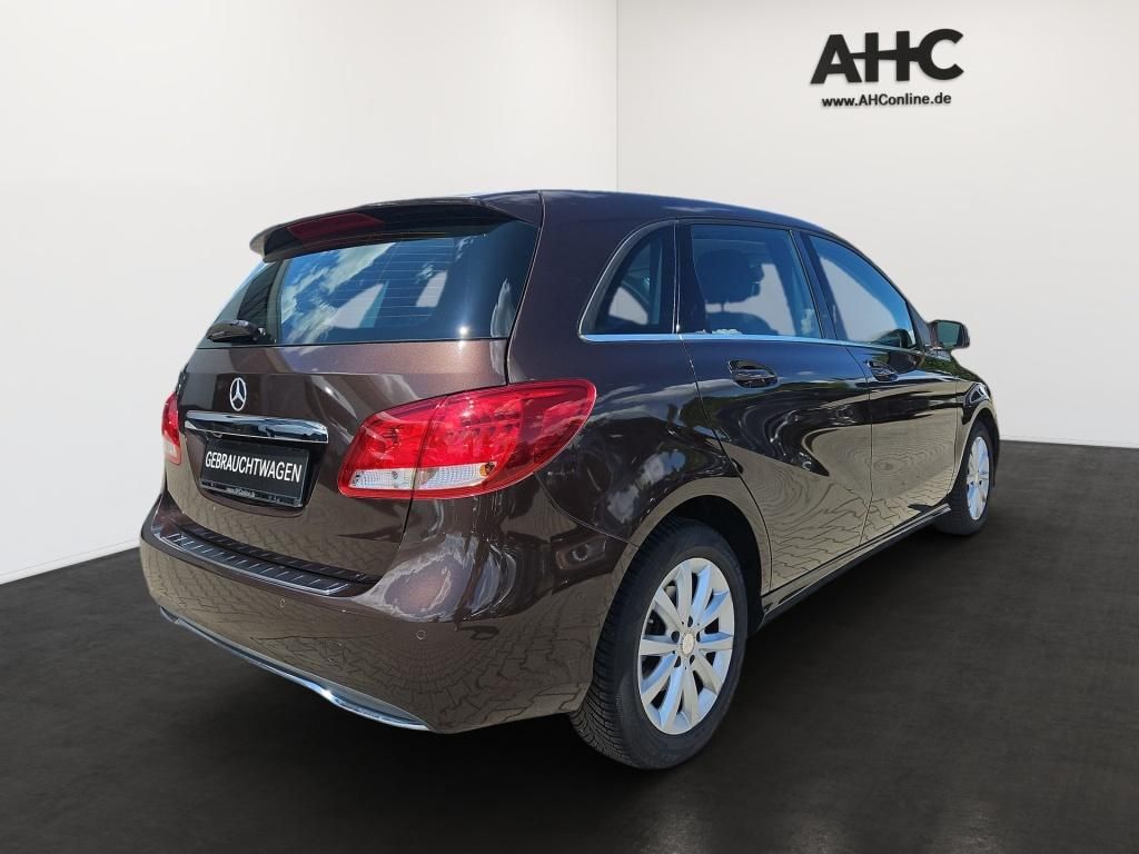 Fahrzeugabbildung Mercedes-Benz B 180 Style Navi SHZ Parkpilot