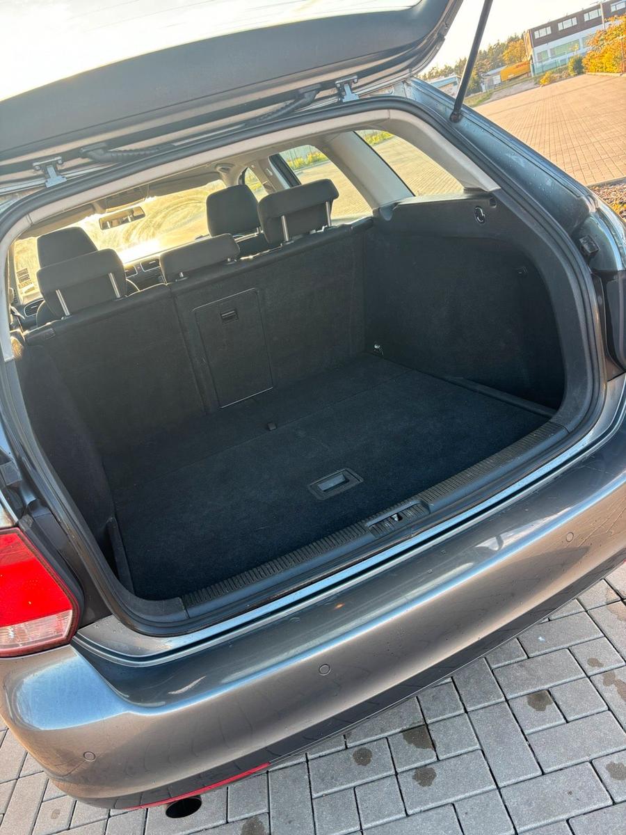Volkswagen Golf 2010 — двигун 75 HP (55kW)