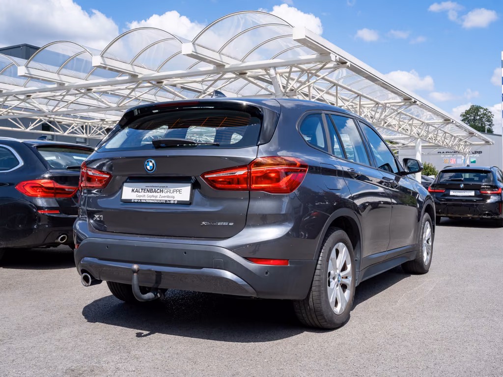 BMW X1 xDrive 25e Advantage FACEL. AHK NAVI SHZ PDC, миниатюра 3