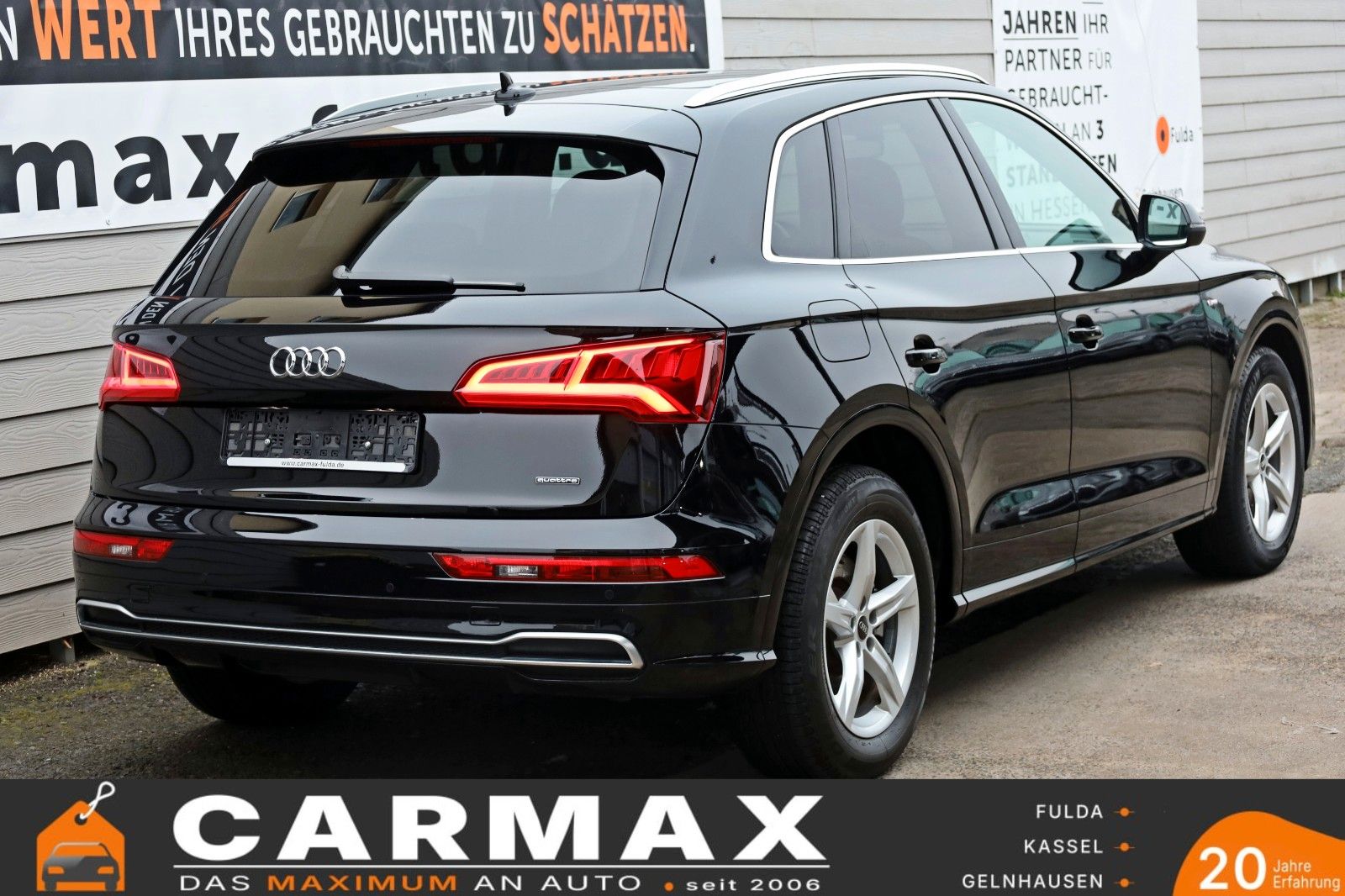 Fahrzeugabbildung Audi Q5 50 TFSI e quattro, S line,Navi,ACC,Panoram+WR