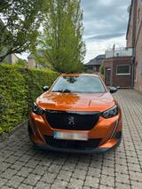 Peugeot 2008 Pure Tech 1,2L | 8-Fach Berei... - Peugeot 2008 in Aachen