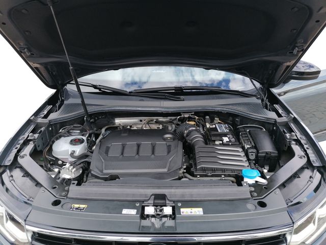 Tiguan 2.0 TDI 4M DSG R-Line KAMERA+MATRIX