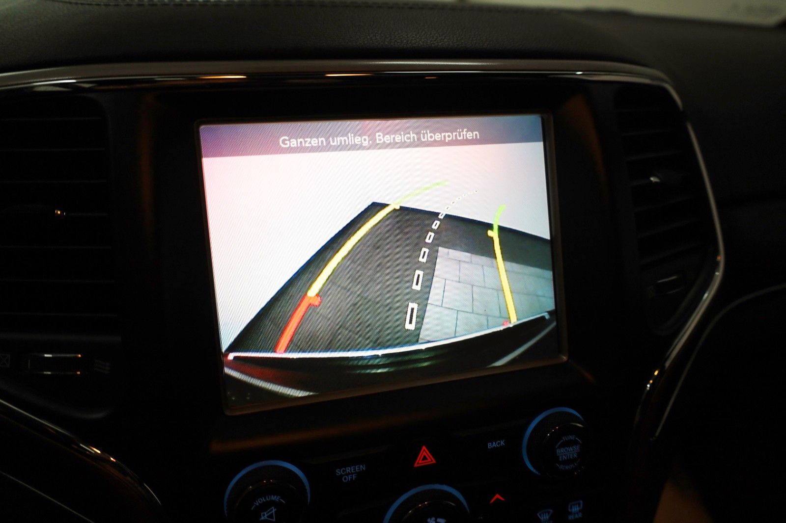Fahrzeugabbildung Jeep Grand Cherokee 3.0 CRD Summit Panorama,Harman/K