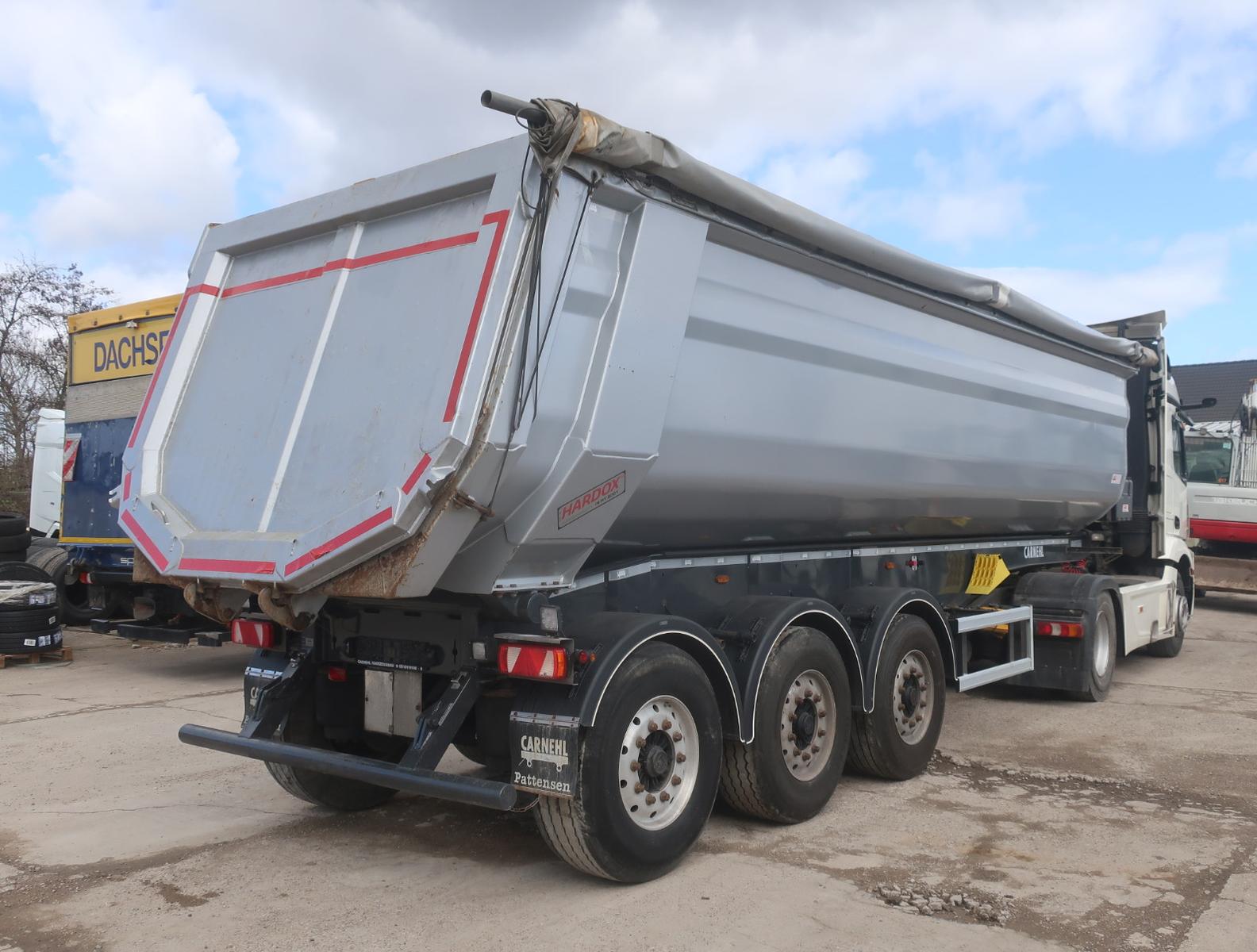 Carnehl Stahlmulde ca. 35m³ Hardox Plane LG:6.370kg