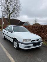 Opel Vectra Automatik 2.0 Benzin - gebrauchte Opel Vectra aus dem Jahr 1993