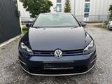 Volkswagen Golf VII Lim. GTE/AUT/LEDER/NAVI/KAMERA - mit Hybrid-Antrieb: Blau, Scheckheftgepflegt