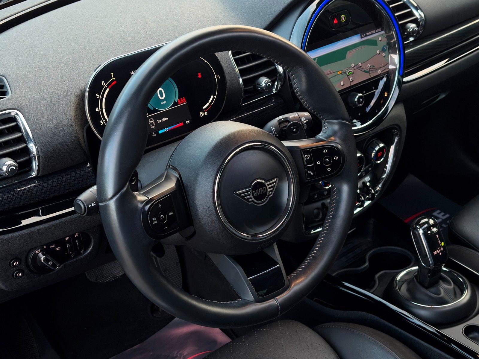 Fahrzeugabbildung MINI Cooper S Clubman Classic Leder Pano Komfort LHZ