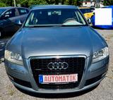 Audi A8 3.2 FSI multitronic - - Audi A8 mit Benzin-Antrieb: Limousine, 3.2