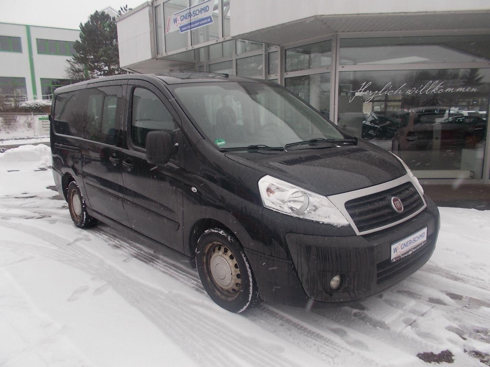 Fahrzeugabbildung Fiat Scudo 130 Mjet L2H1 N1 Teilverglast MIXTO AHK