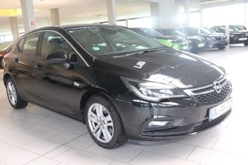 Fotografie des Opel Astra 1.6 D Automatik Start/Stop Innovation