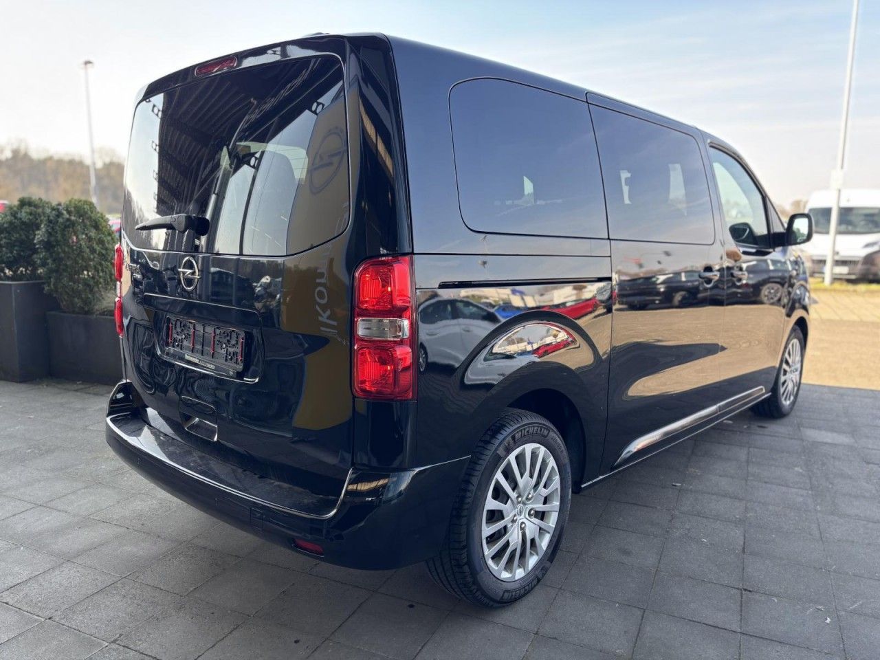 Opel Zafira Life Selection M 1.5 ** 9-Sitzer/PDC ** imagem 3
