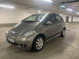 Mercedes-Benz A 170 Tüv ist Neu, Automatik. - gebrauchte Mercedes-Benz A 170 aus dem Jahr 2005