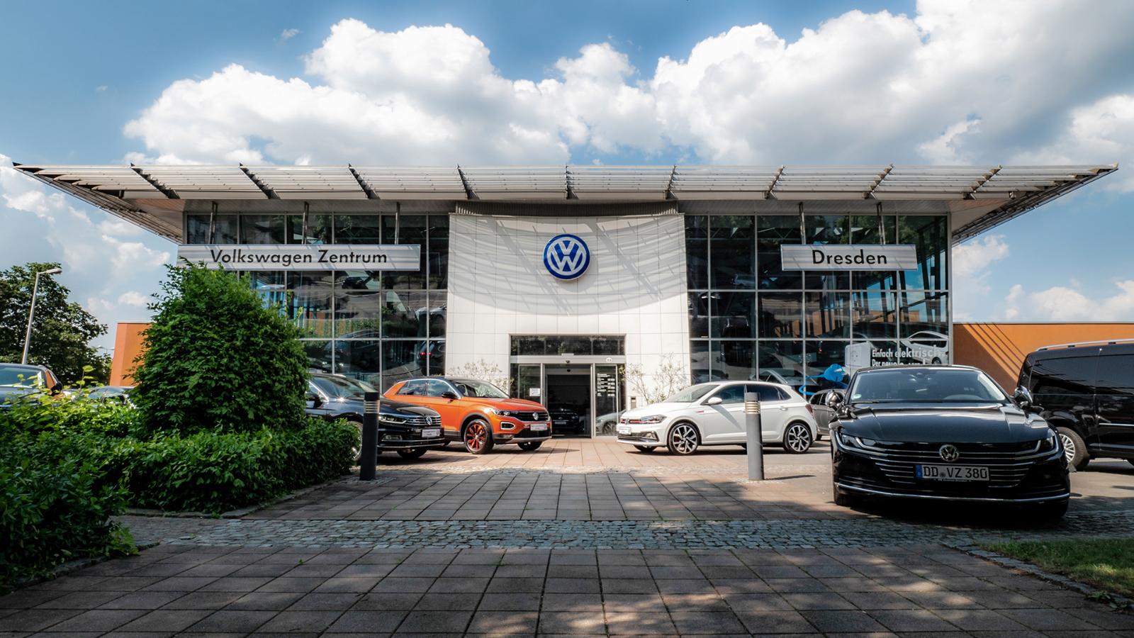 showroom-image-main