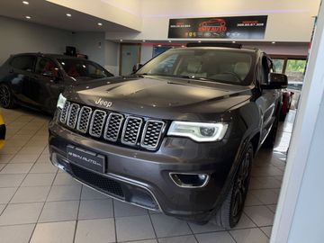 Jeep Grand Cherokee - 3