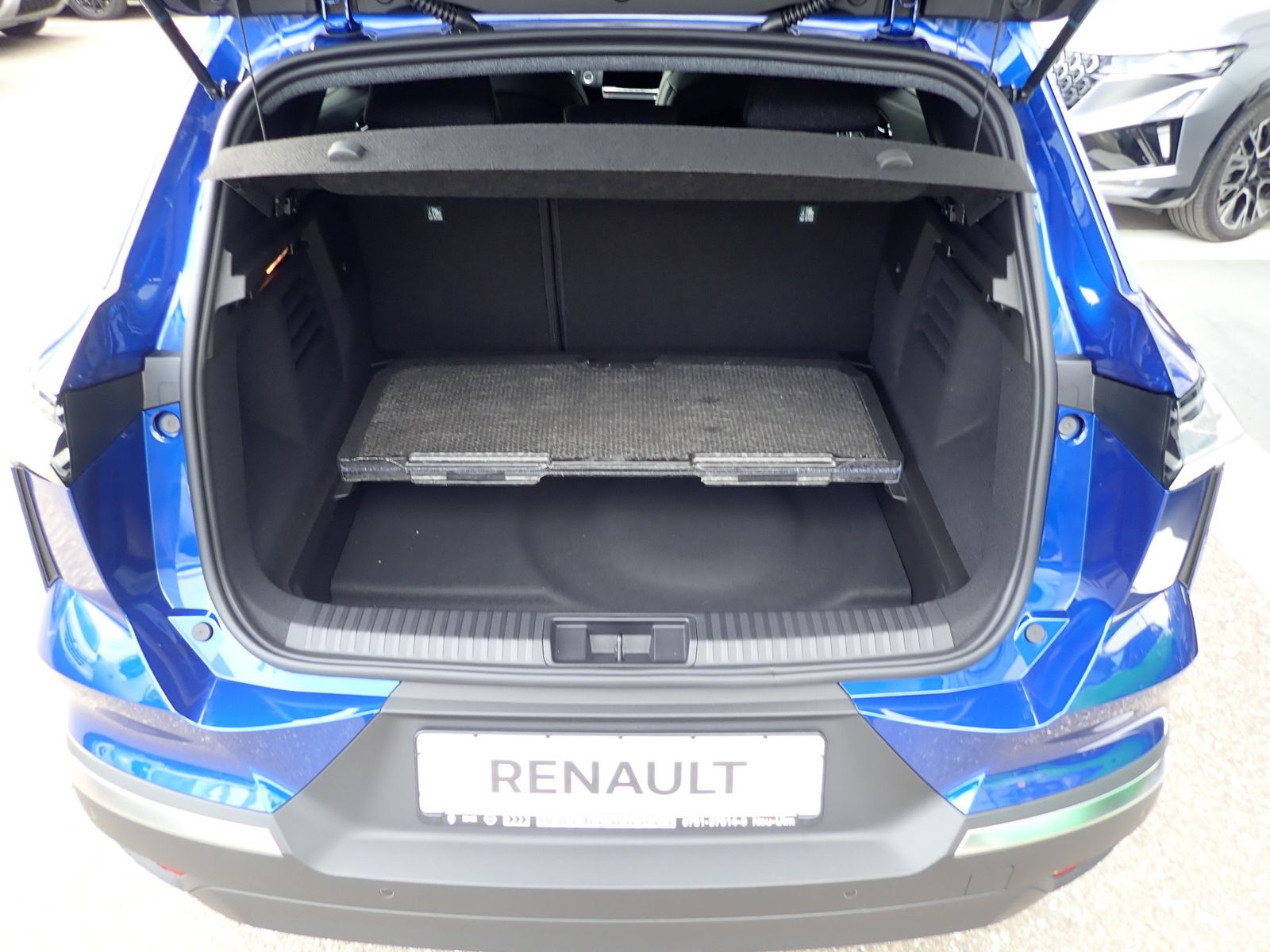 Fahrzeugabbildung Renault Symbioz KISS Full Hybrid E-Tech 160