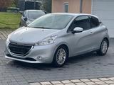 Peugeot 208 1.4 Allure 95 VTi Euro5 TUV 03/2026 KLIMA - gebrauchte Peugeot 208 aus dem Jahr 2012