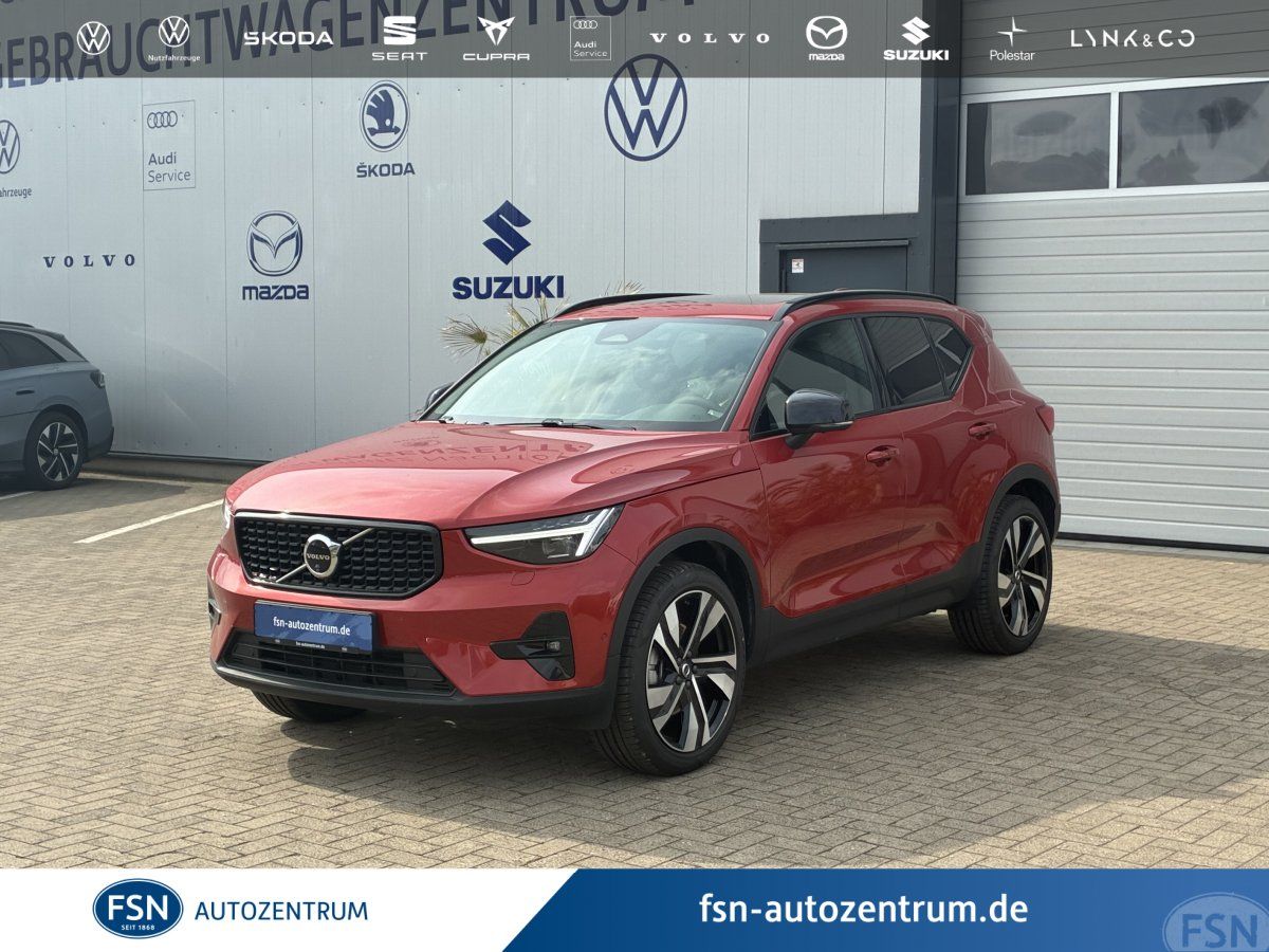 Volvo XC40 B4 Ultra Dark Harman/Kardon 360°