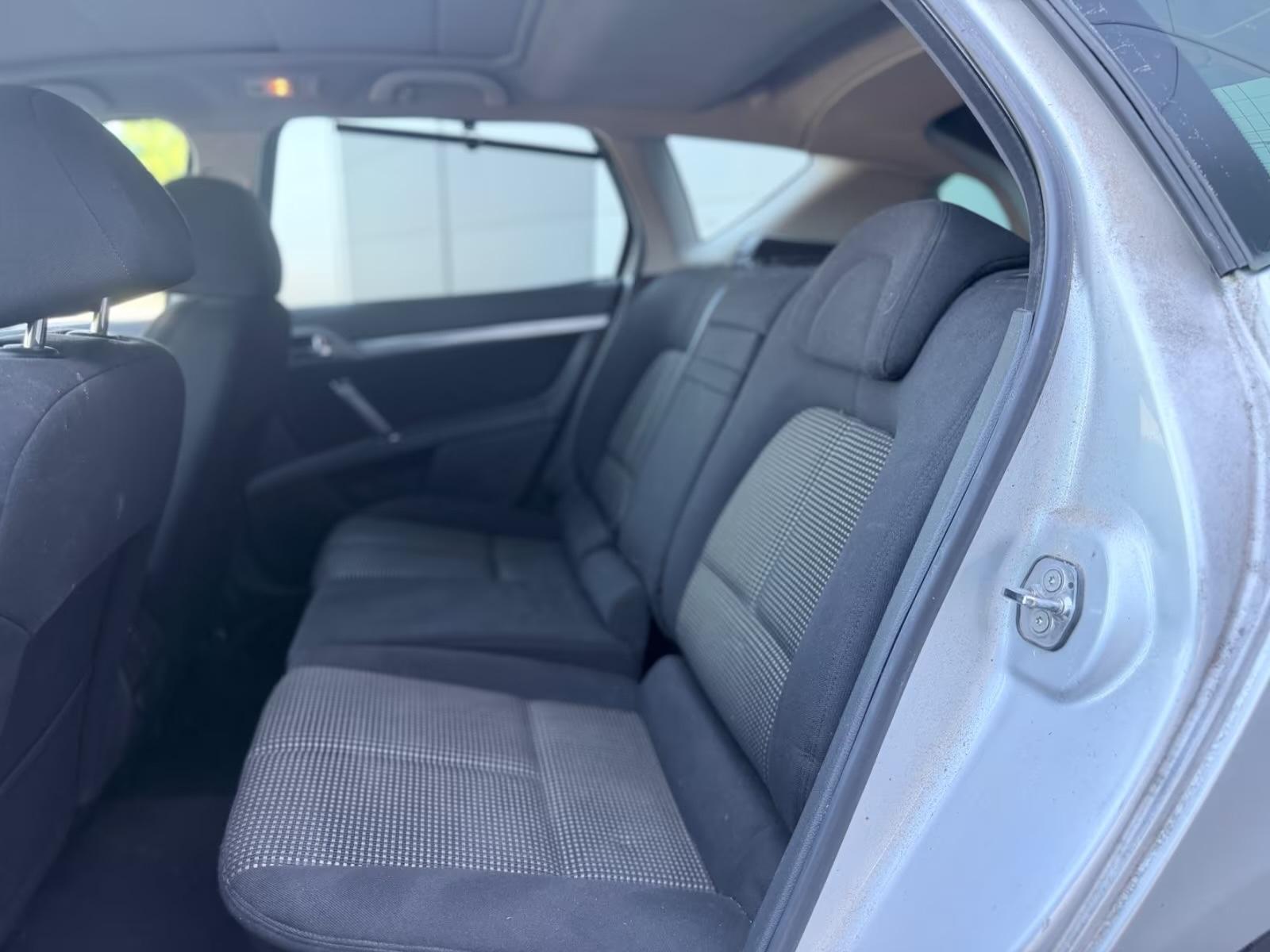Peugeot 407 2004 — photo 15