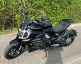 Ducati Diavel V4 - DUCATI CHOPPER DIAVEL