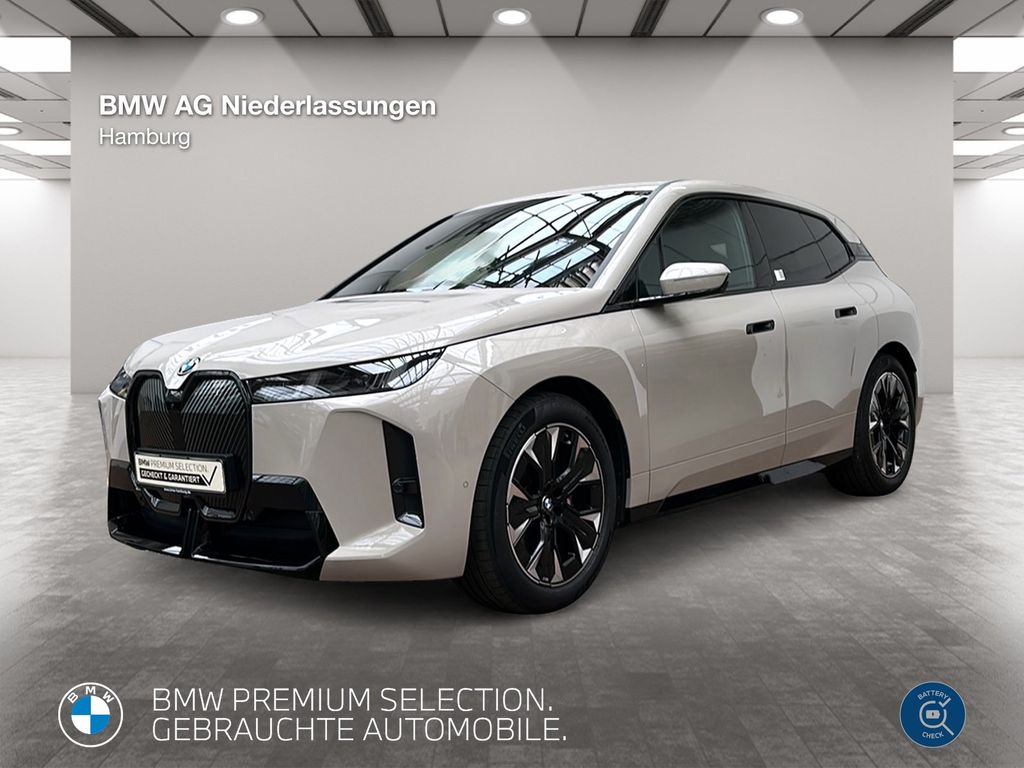 BMW iX