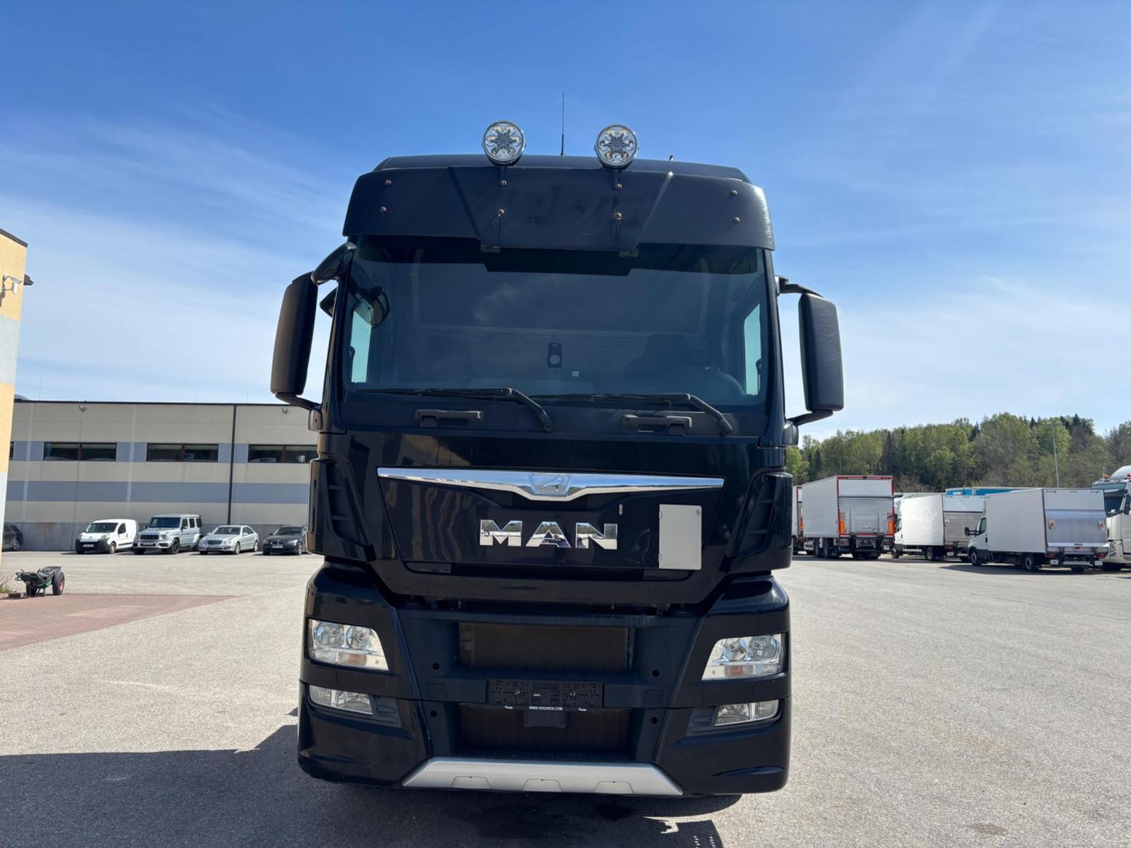 MAN TGX 26.560 6x2*4 EURO6 + RETARDER