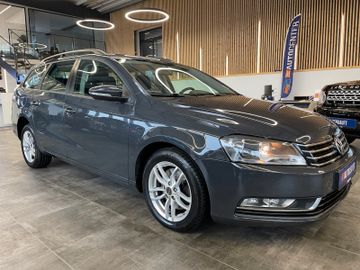 Volkswagen Passat Variant *PDC*SHZ*KLIMA*NAVI*PDC*