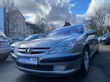 Peugeot 607 HDi*AUTOMATIK*AHK*PDC*1.HAND*SEHR GEPFLEGT - Peugeot 607 Gebrauchtwagen