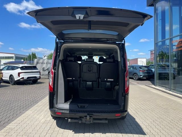 Fahrzeugabbildung Ford Tourneo Custom 320 L1 Titanium X Kamera AHK