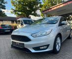 Vorschaubild Ford Focus 1,5TDCI Lim. Business 1.Hd Navi Klima Mopf
