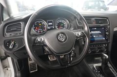 Fahrzeugabbildung Volkswagen Golf VII VARI. 2.0D ALLTRACK 4M NAVI/KAMERA/AHK